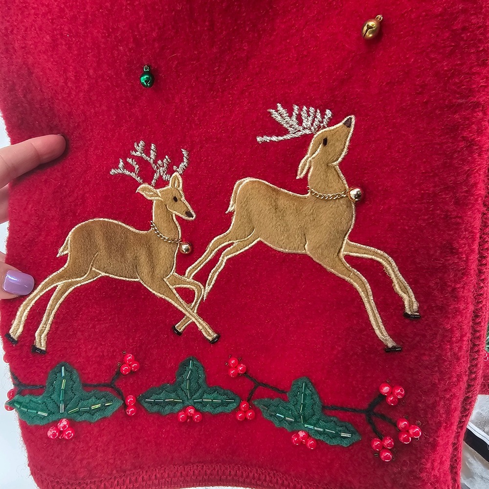 Vintage 90s Lisa International Boiled Wool Vest XL Red Christmas Reindeer Kitsch - Picture 9 of 11
